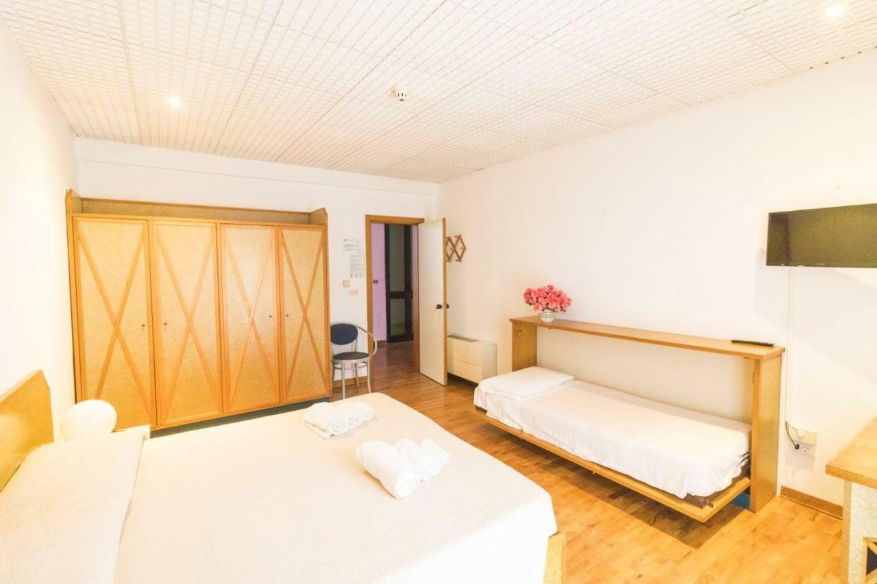 Albergo Palazzo Santa Cesarea Terme Exteriör bild
